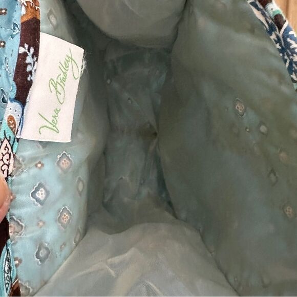 Vera Bradley Quilted Insulated Lunch Bag/ Box small tear in liner - Picture 4 of 5